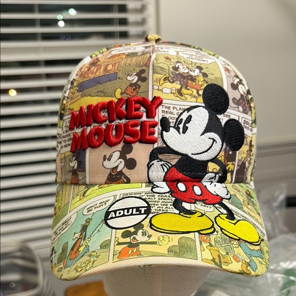 Jerry Leigh Other - Mickey Mouse Comic Print Adult Cap